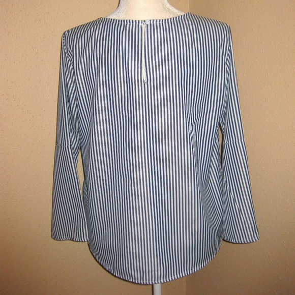 Sz M Francesca’s Blue Rain Red Embroidered Blue Striped Shirt - Picture 7 of 12